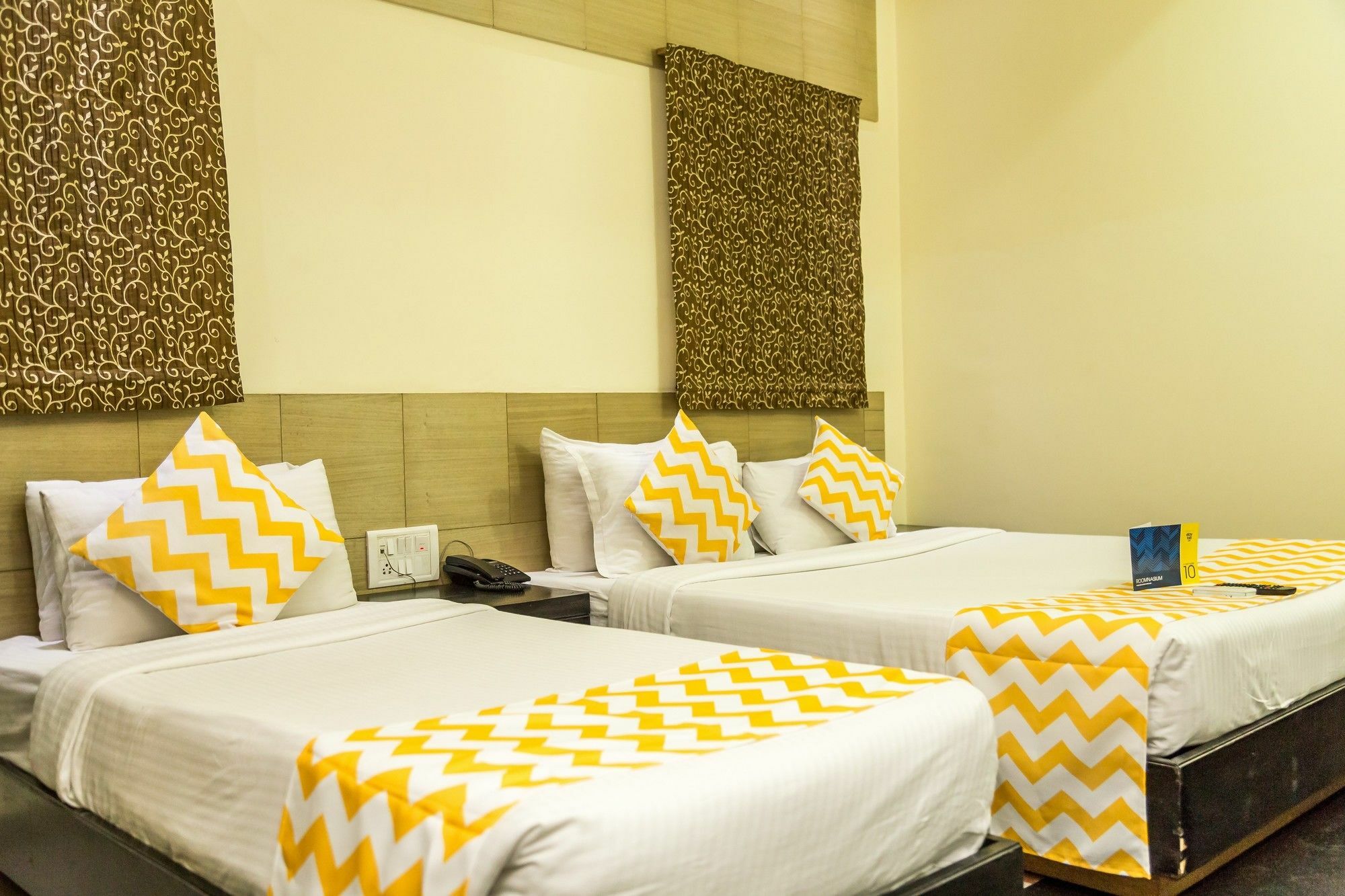 העיר בנגלור Hotel Arafa Inn מראה חיצוני תמונה