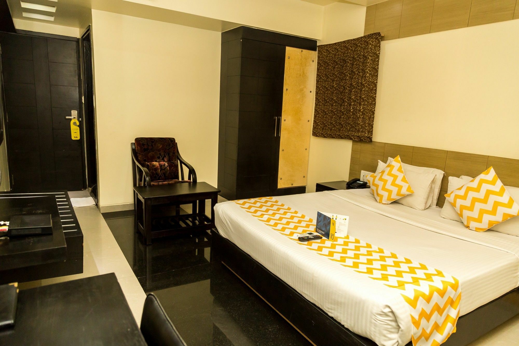 העיר בנגלור Hotel Arafa Inn מראה חיצוני תמונה