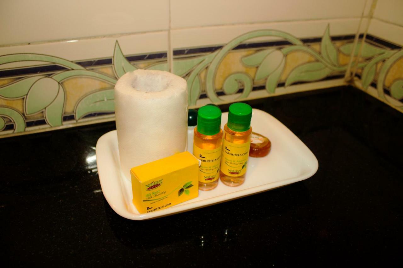 העיר בנגלור Hotel Arafa Inn מראה חיצוני תמונה